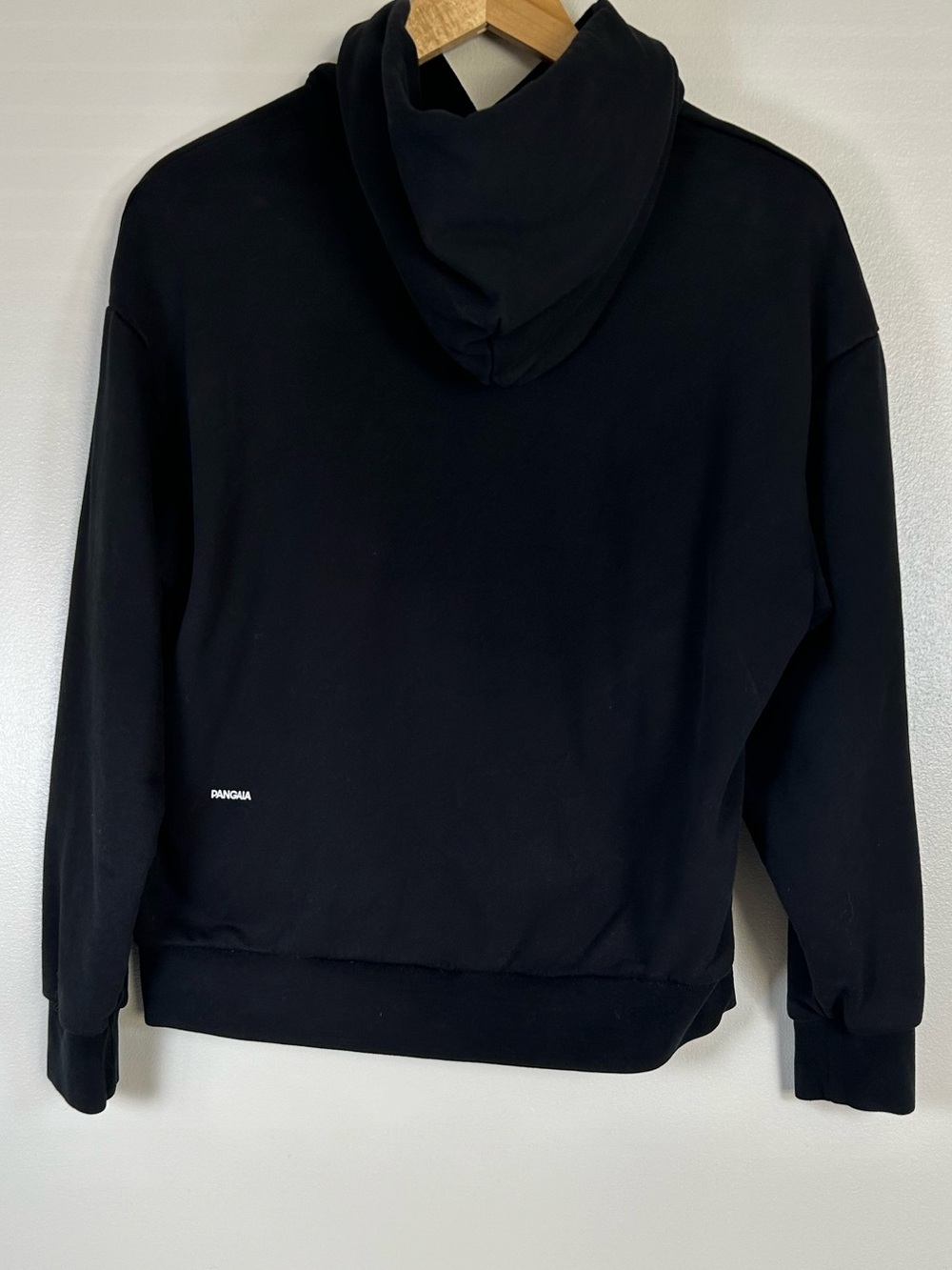 Pangaia Women’s 365 Midweight Black 100% Organic Cotton Hoodie - Picture 6 of 11